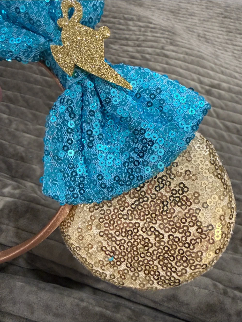 Aladdin Genie Lamp Minnie Mouse Sequined Ears headband inspired by Disney